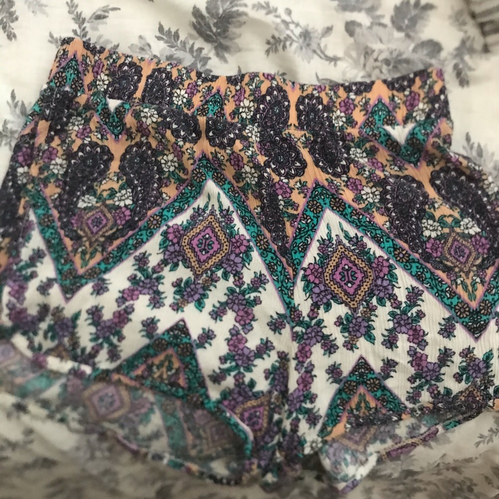LA Heart Linen Shorts Size Small